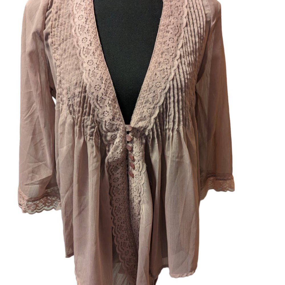 Tramp Sheer Lilac Top Size: S